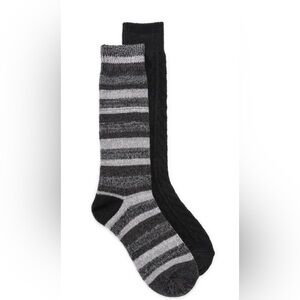 Muk Luks Women’s Tall Boot Socks
2 Pair Pack
Black and Gray Stripes
Sz 6-11
NWT